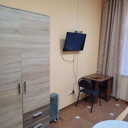 Appartement Студия Возле Метро Академика Павлова à Kharkiv Extérieur photo